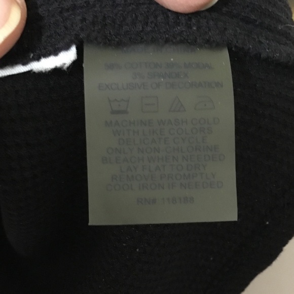 Martin + Osa Women's Waffle Design T-Shirt Black Round Neck w/String Tie Medium - Picture 5 of 8